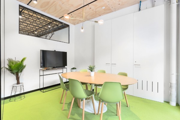 To buy or to rent? Understanding what’s right for your business