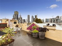 106-110 Peel Street, North Melbourne