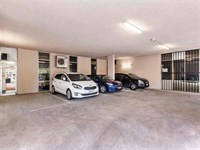 1/670 Canterbury Road, Surrey Hills