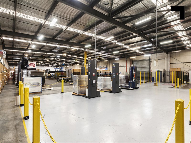 43 Lakeside Avenue, Reservoir