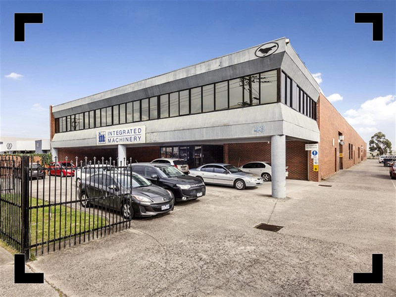 43 Lakeside Avenue, Reservoir