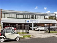 43 Lakeside Avenue, Reservoir