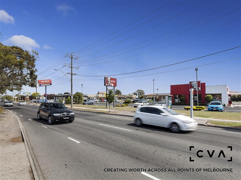 2/174 Millers Road, Altona North