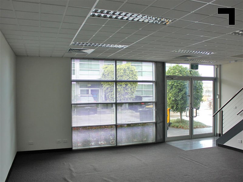 7/3 Westside Avenue, Port Melbourne