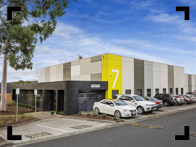 7 & 8/25-37 Chapman Street, Blackburn North