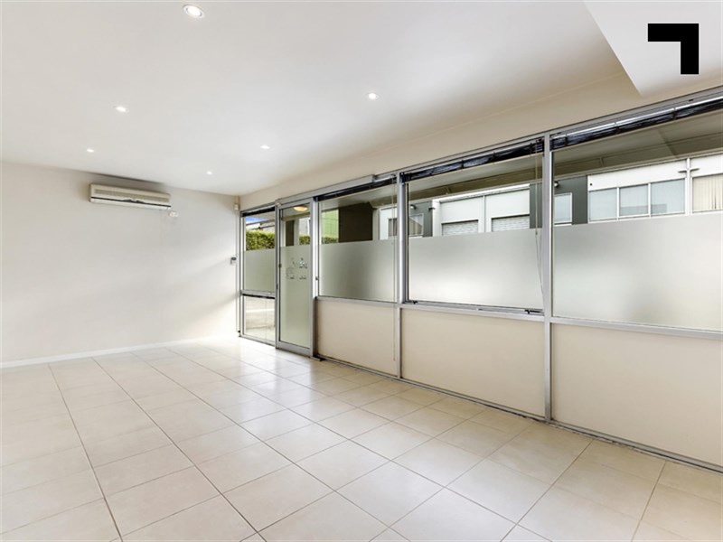 3/31-37 Howleys Road, Notting Hill