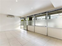 3/31-37 Howleys Road, Notting Hill