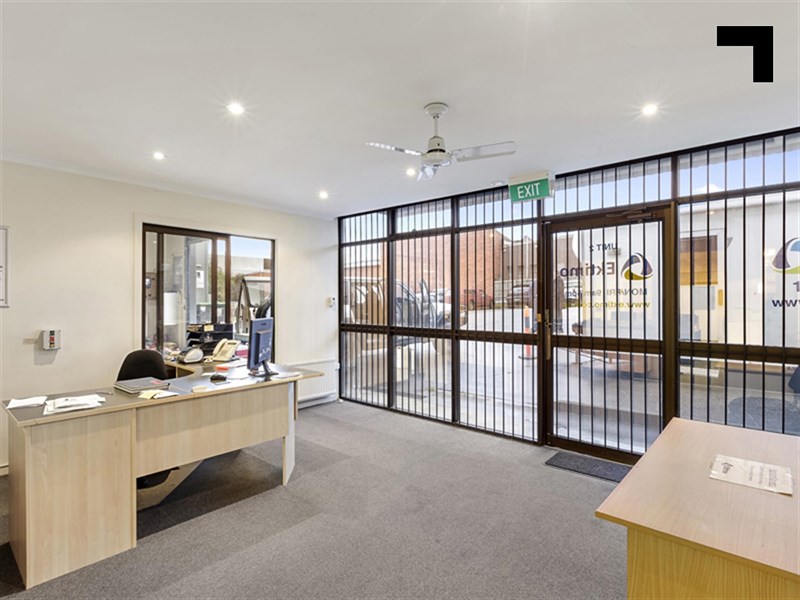 2/160 New Street, Ringwood