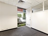15/3 Westside Avenue, Port Melbourne