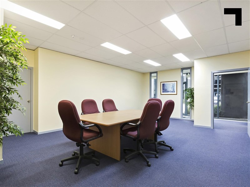2/899 Wellington Road, Rowville