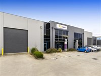 2/899 Wellington Road, Rowville
