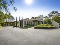 2315 - 2319 Dandenong Road, Mulgrave