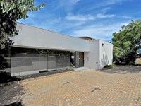 962 Nepean Highway, Moorabbin