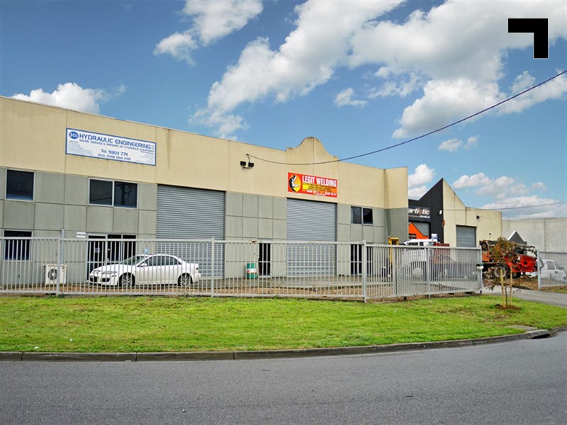 2/8 Reo Crescent, Campbellfield