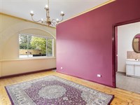370 Bay Street, Brighton