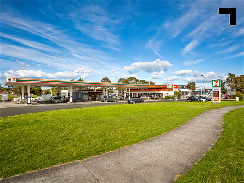 1015 South Gippsland Highway, Cranbourne North