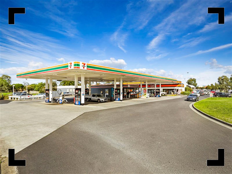 1015 South Gippsland Highway, Cranbourne North