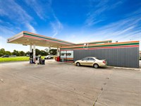 1015 South Gippsland Highway, Cranbourne North