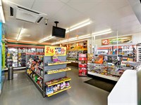 1015 South Gippsland Highway, Cranbourne North