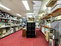 9G International Square, Tullamarine