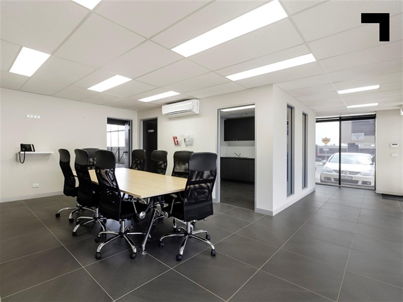 8/25-37 Huntingdale Road, Burwood