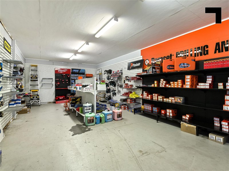 Building  4/4 - 6 Broadfield Road, Broadmeadows