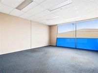 Unit 5/216 Blackshaws Road, Altona North