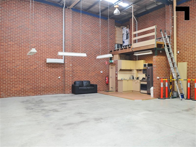 2 Baxter Street, Coburg