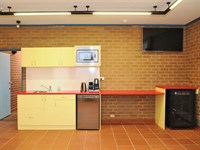 2 Baxter Street, Coburg