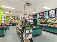 Shop 23/24/204 Warrandyte Road, Ringwood North