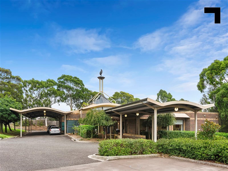 390 Burwood Highway, Wantirna South