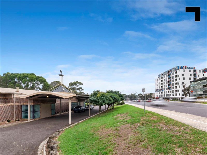 390 Burwood Highway, Wantirna South