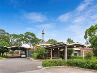 390 Burwood Highway, Wantirna South
