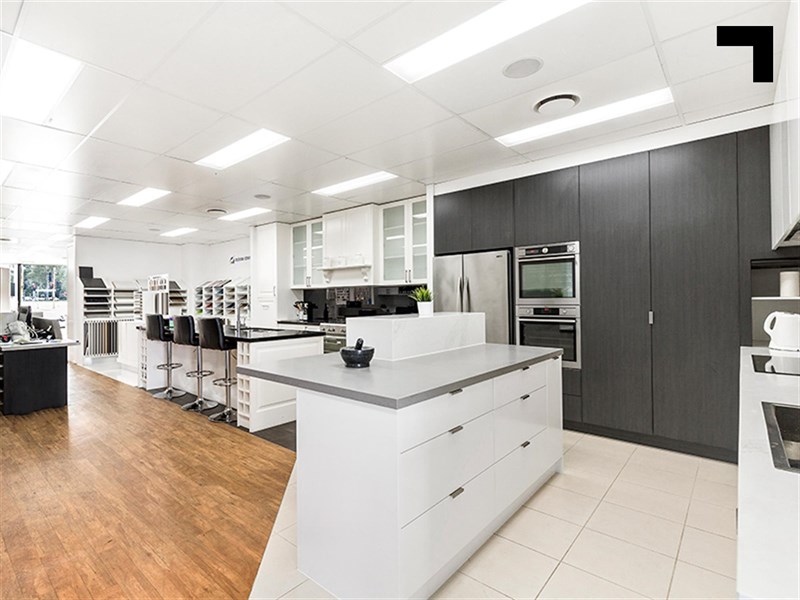 2/841 Princes Highway, Springvale