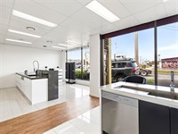2/841 Princes Highway, Springvale