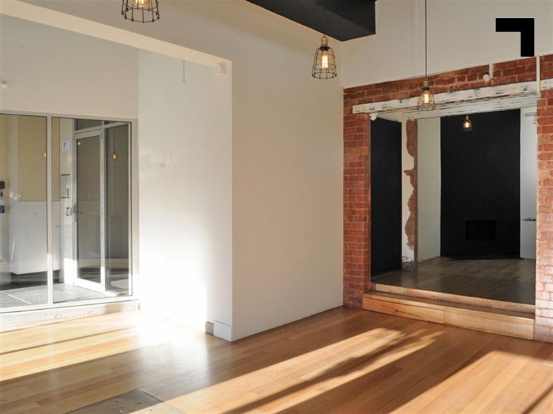 2/337-341 Sydney Road, Brunswick