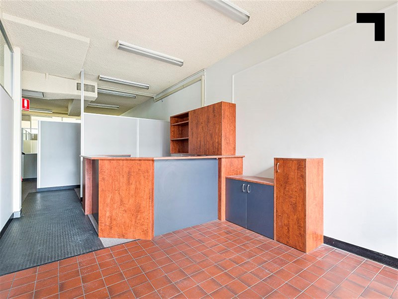 19A Hampshire Road, Glen Waverley