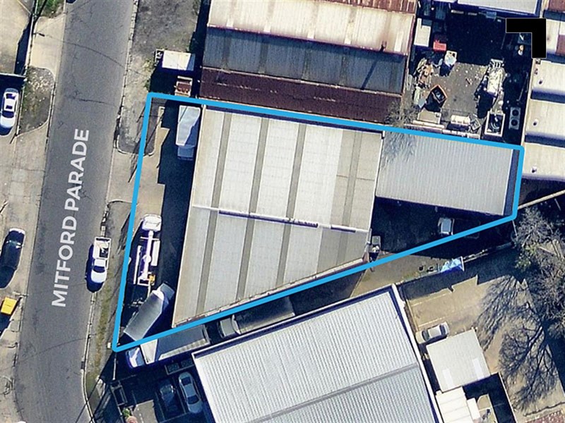 2 Mitford Parade, West Footscray