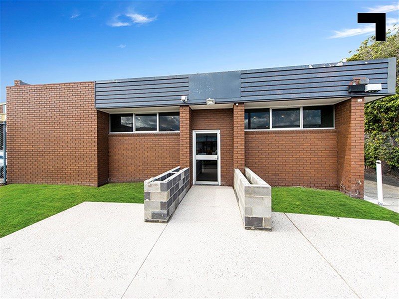 12 Nellbern Road, Moorabbin