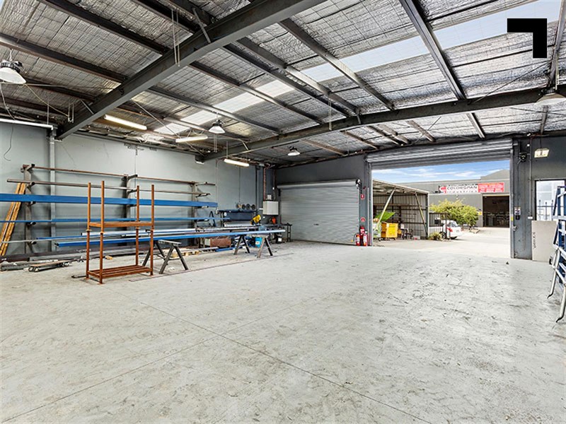 103 Slater Parade, Keilor East