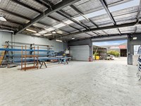 103 Slater Parade, Keilor East