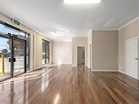 1/121 Fairbairn Road, Sunshine West