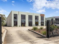 1/121 Fairbairn Road, Sunshine West