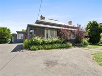 481 Melbourne Road, Newport