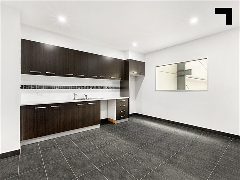20 Logis Boulevard, Dandenong
