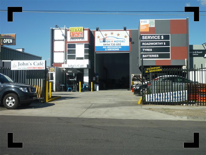 258 & 258a Mcintyre Road, Sunshine North
