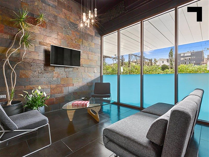 G2/10 Yarra Street, South Yarra