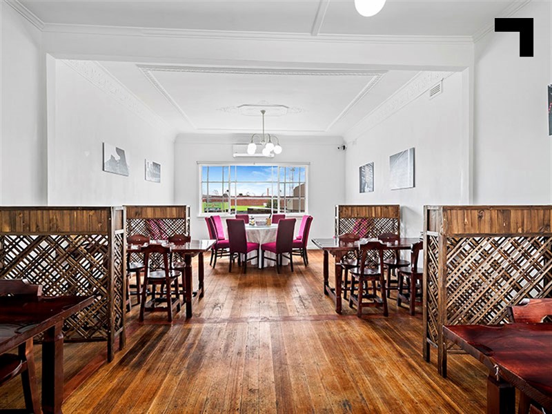 32 Koornang Road, Carnegie