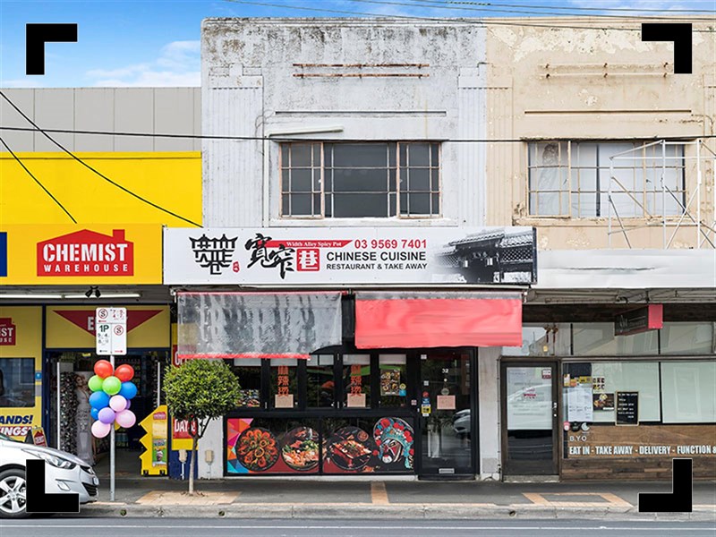 32 Koornang Road, Carnegie