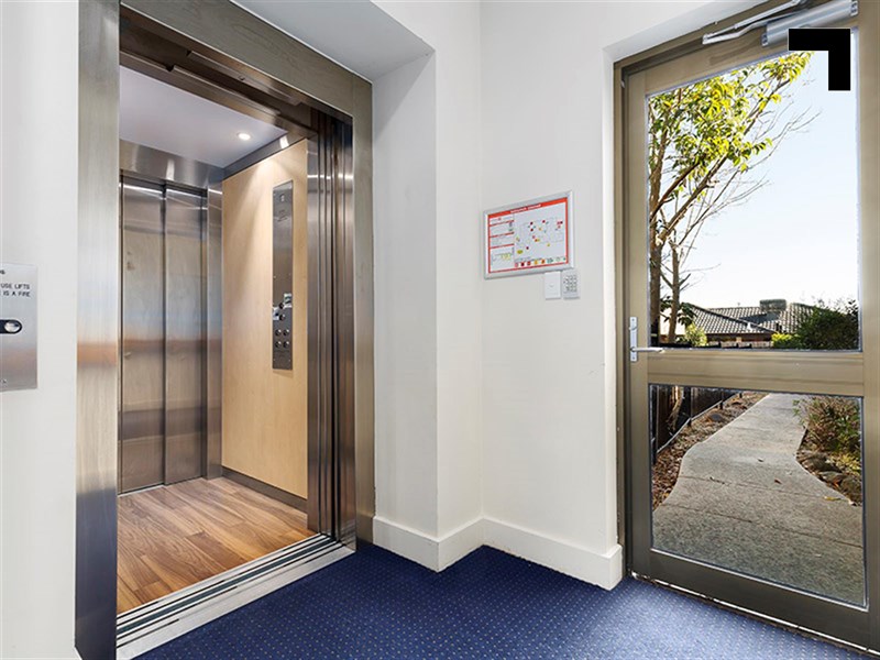13 Railway Road & 14 Lithgow Avenue, Blackburn